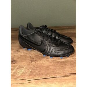 Nike Tiempo Legend 9 Club FG Soccer Cleats DA1176-001 Youth Size 4.5Y Black